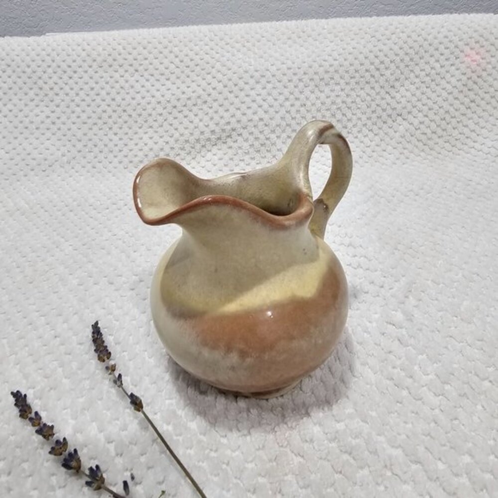 Small Frankoma Pitcher‎